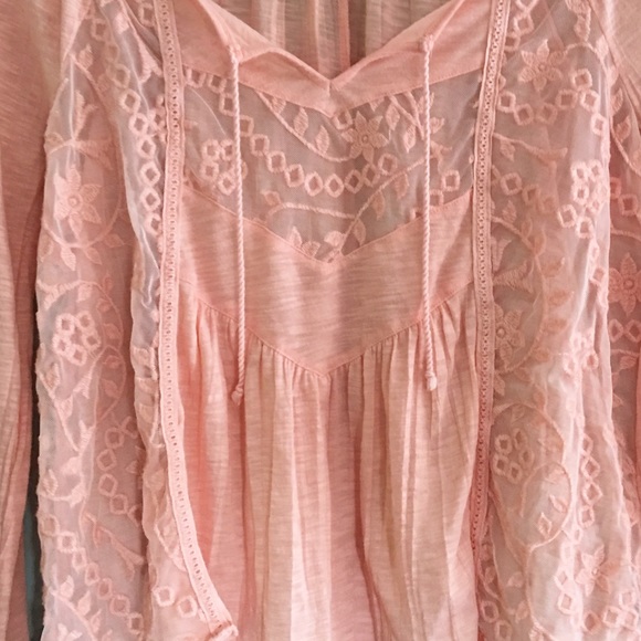 ❌SOLD❌ AEO Boho Hi-Lo Top - Picture 3 of 4