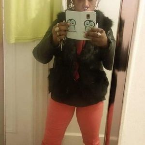 Meet your Posher, Georgette