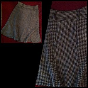 1x Black/White Wool Skirt w/lining.