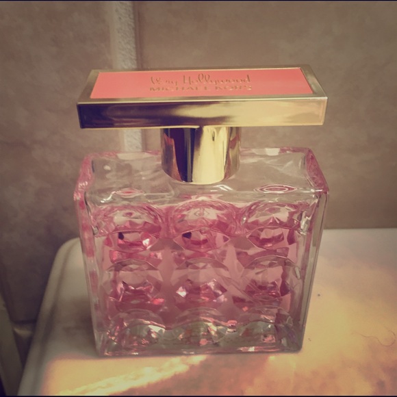 Michael Kors Other - Michael Kors Very Hollywood Perfume