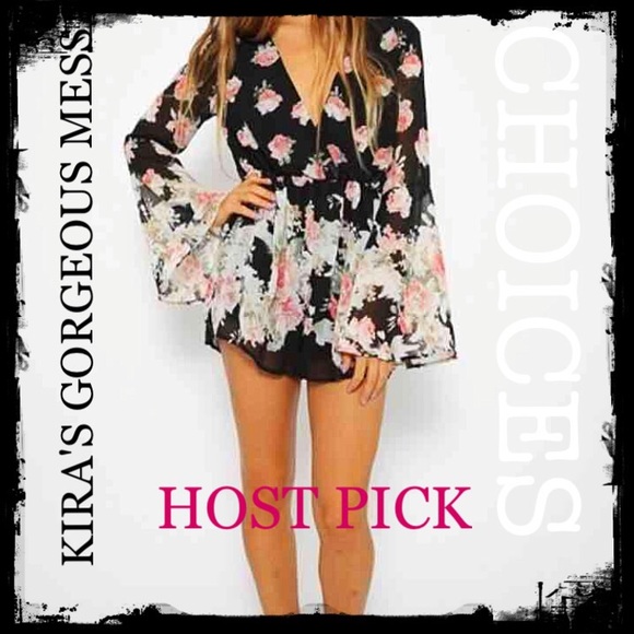 Choices Pants - 🌺HOST PICK 🌺 BNWT BLACK FLORAL ROMPER XL AVAIL