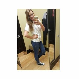 Meet your Posher, Taylor