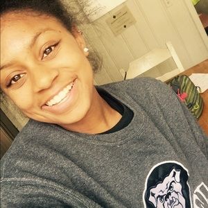 Meet your Posher, Destiny