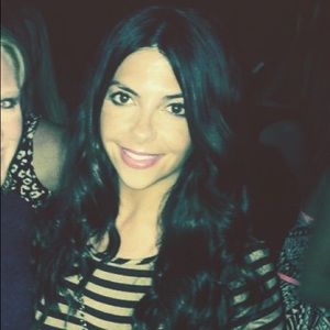 Meet your Posher, Christine