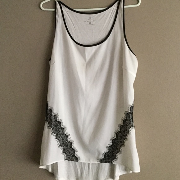 Blouse - Picture 1 of 3