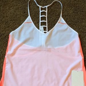 Lululemon breezy singlet