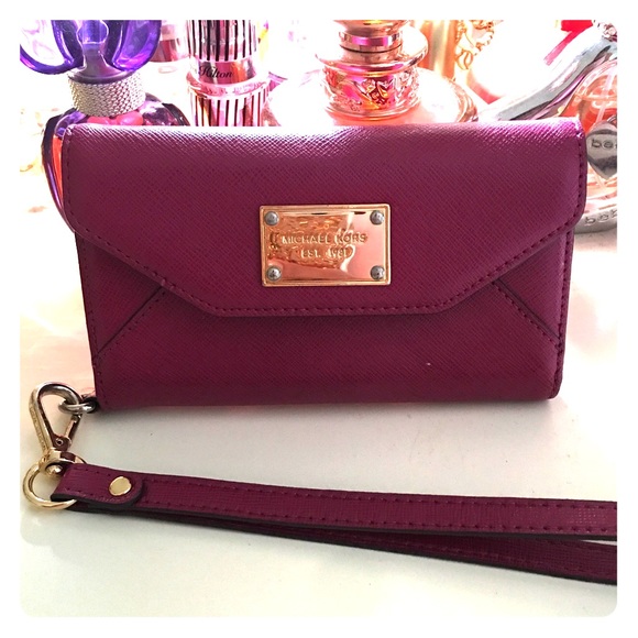 Mk iPhone 5/5s wallet case