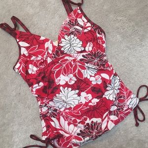 Athleta 34D/32DD Tankini