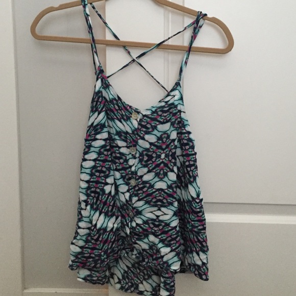 button down tank