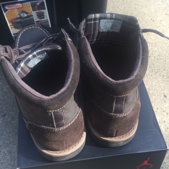 Eddie Bauer Fashion  Mens Boots Size 11