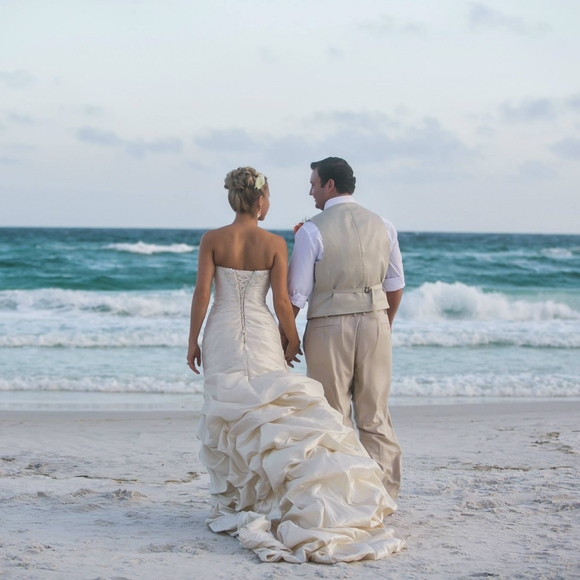 Meet your Posher, Chloé