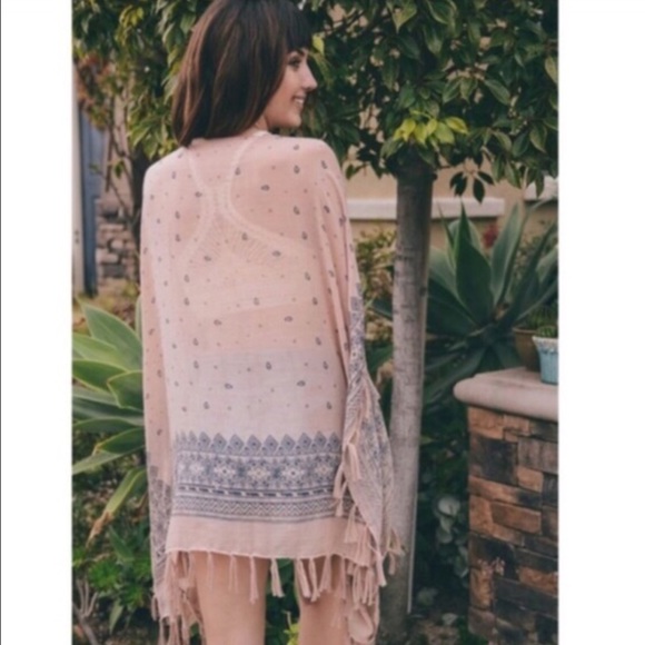 πDAISY spring paisley kimono - BLACK - Picture 3 of 3