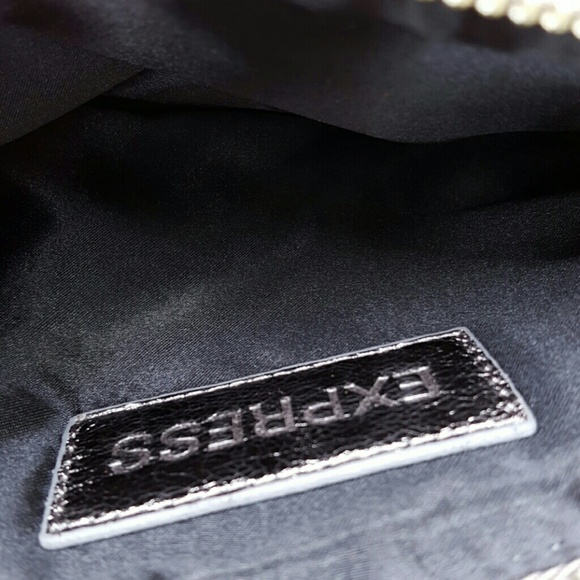 NWT Express - Picture 3 of 4