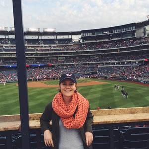 Meet your Posher, Laura