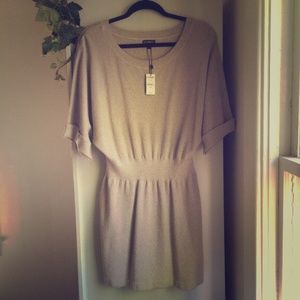 Waist Fitted, Shimmery, Mid-Sleeve Sweater