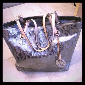 Michael kors silver metallic tote bag