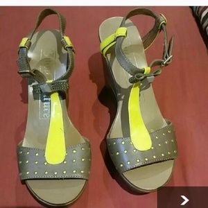 Juicy couture wedges