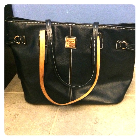 Navy blue Dooney tote