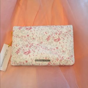 NWT BCBG The True Love Crossbody Bag Poppy Floral