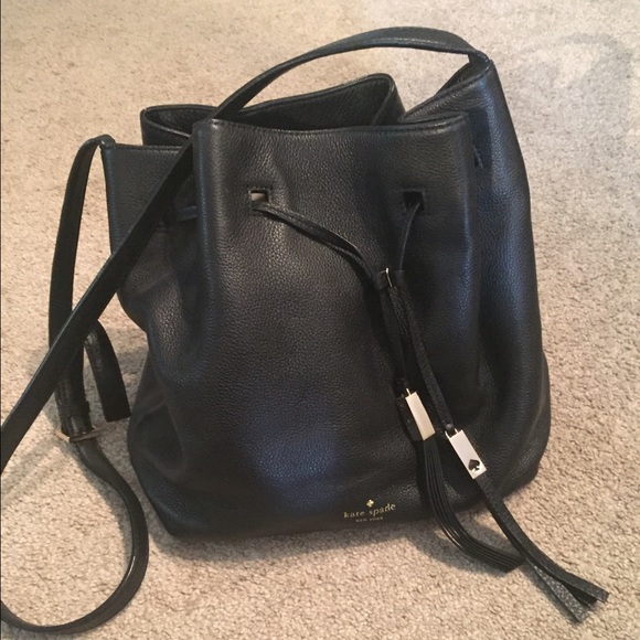 kate spade Handbags - Kate Spade Bucket Bag