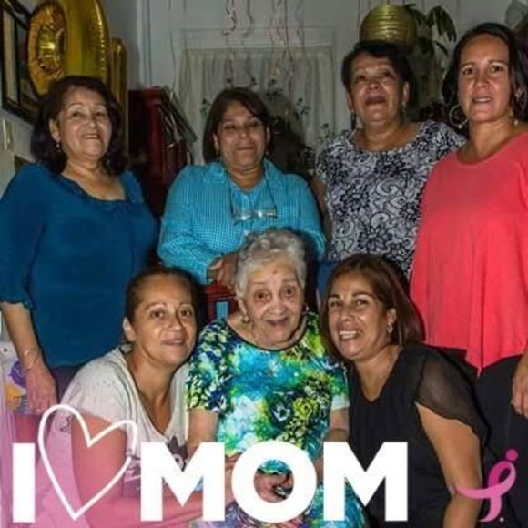 Meet your Posher, Yolanda - Picture 1 of 1