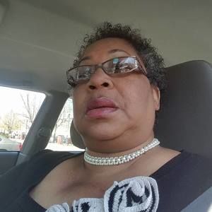 Meet your Posher, Benita