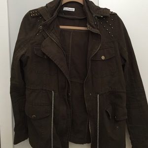 Army green zipper jacket