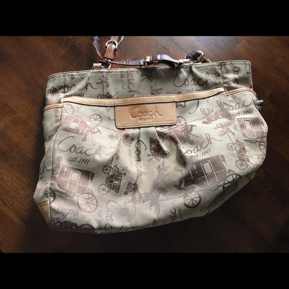 Carriage print coach purse