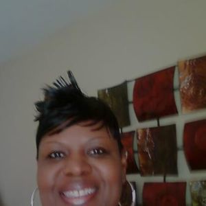 Meet your Posher, Beverly