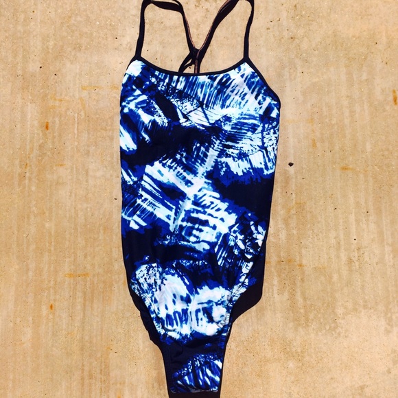 New Nike Swimsuit!!