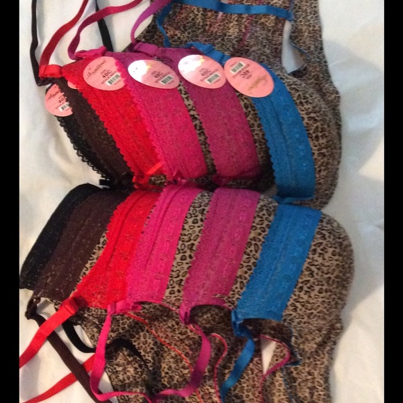 Mystery Box 4 Bra’s NWT - Picture 3 of 15