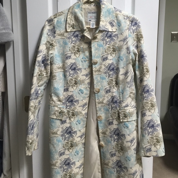 Old Navy Raincoat perfect condition XS