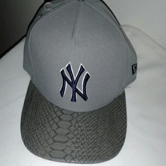 NEW ERA Other - MEN GRAY CAP