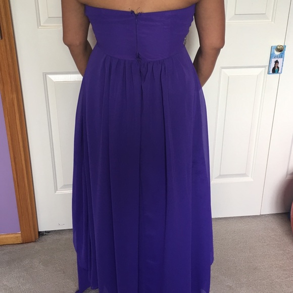 Dress - Picture 2 of 2