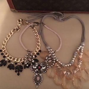 Trendy necklace trio