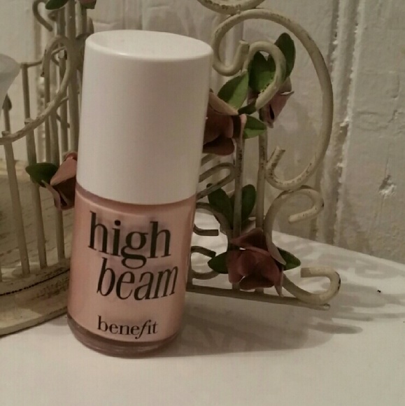 Benefit High Beam