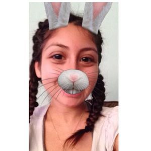 Meet your Posher, Tais