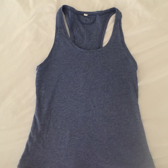 Under Armour tank