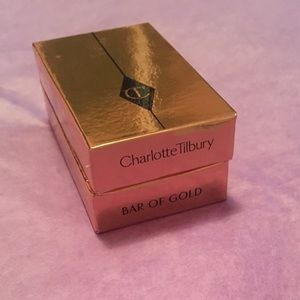 Charlotte Tilbury ❌Price Firm❌