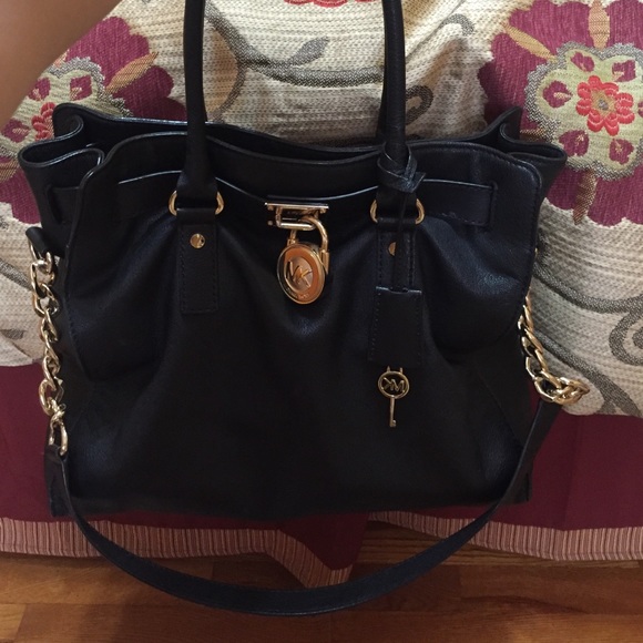 Extremely great condition Michael Kors bag