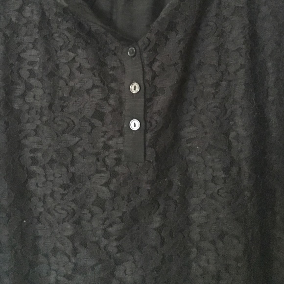 Sheer Oversized Top with Floral Lace Design - Picture 2 of 3