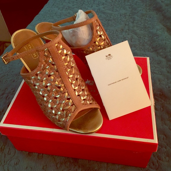 Coach Sandals Leela $40 - Picture 1 of 3