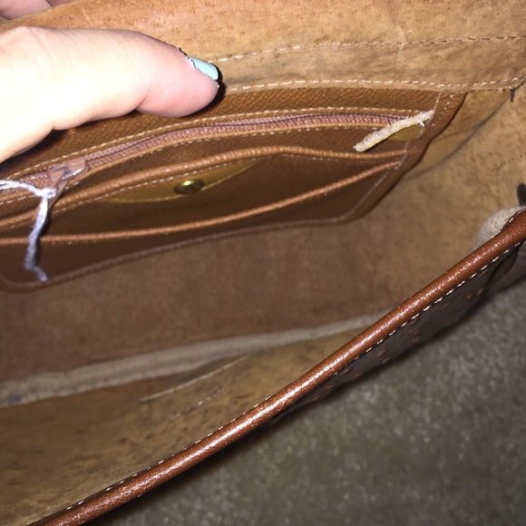 Vintage Dooney & Burke Ostrich crossbody - Picture 3 of 4