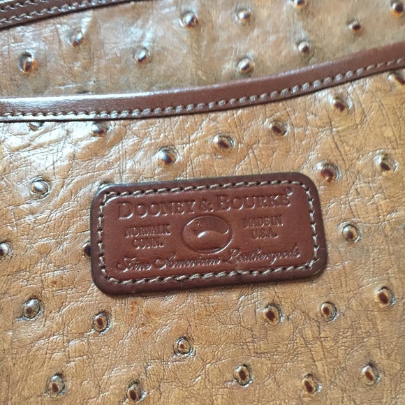 Vintage Dooney & Burke Ostrich crossbody - Picture 4 of 4