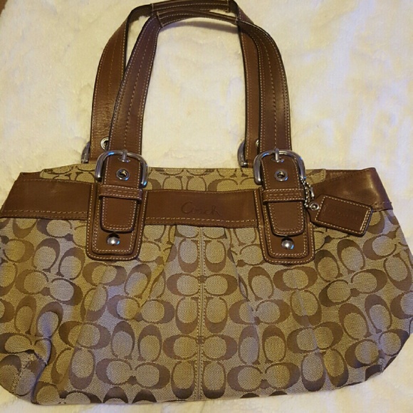 Authentic coach bag!