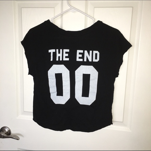 Brandy Melville by John Galt "the end" tee. - Picture 4 of 4