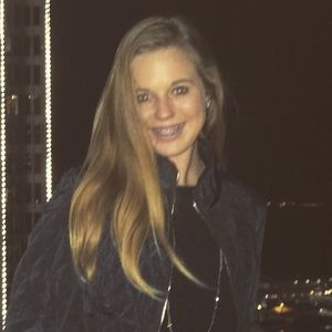 Meet your Posher, Haley