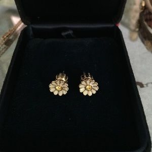 Juicy couture Daisy earrings