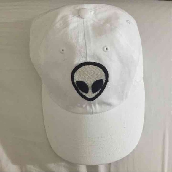 Brandy Melville Alien Cap
