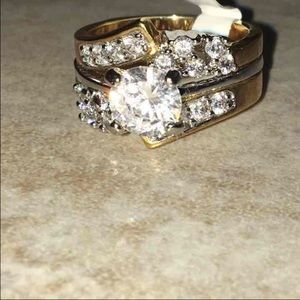 -ON HOLD- 2PC SIZE 7 ENGAGEMENT RING SET